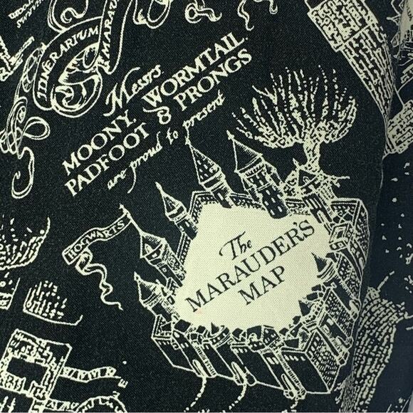 Harry Potter The Marauder's Map Print Top Sleeveless Buttons Down Size XL Junior - Picture 6 of 13